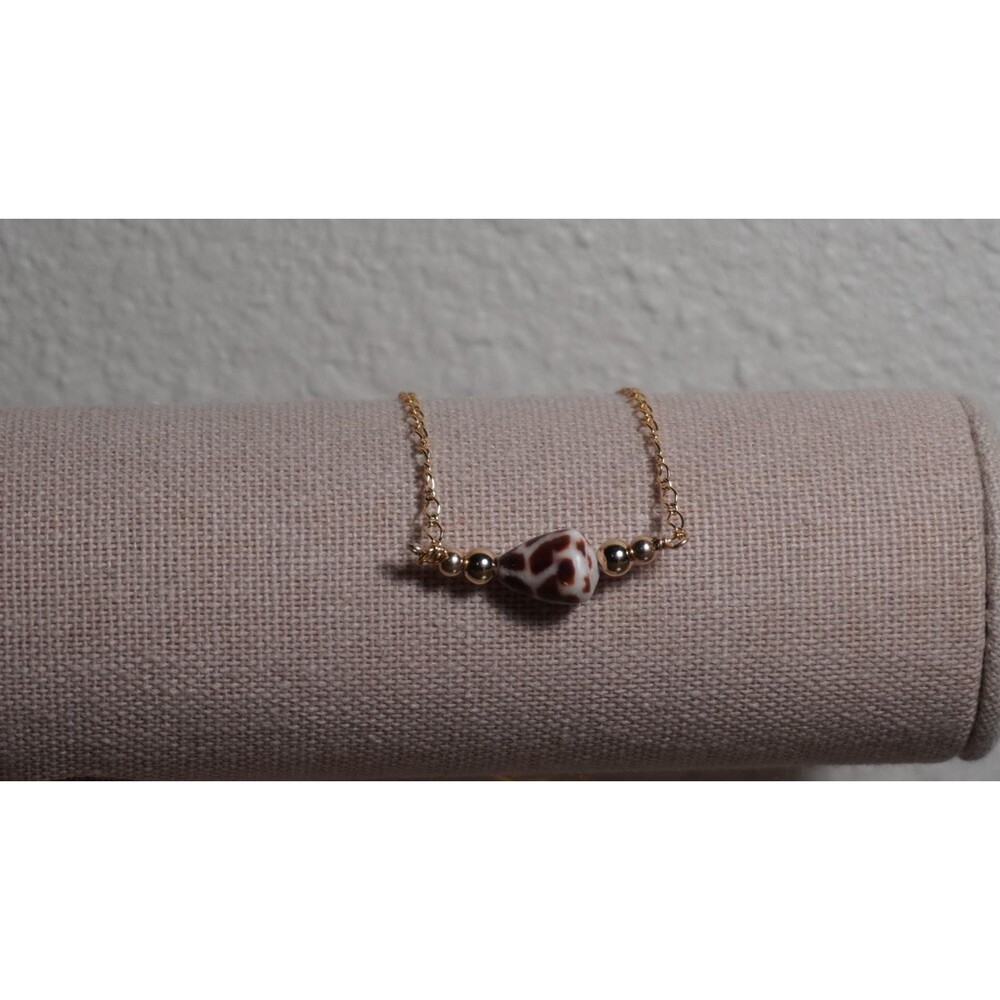 Hebrew Shell Chain Bracelet - Picture 5 of 6